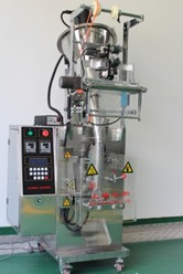 翻斗式自動(dòng)包裝機(jī)更新技術(shù)融入傳統(tǒng)